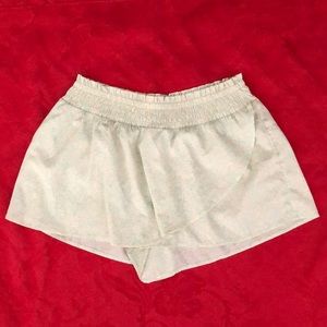 EUC Aerie Lounge Skort